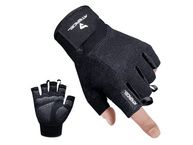 ATERCEL workout gloves for HYROX training, farmer carry practice and sled pull grip testing